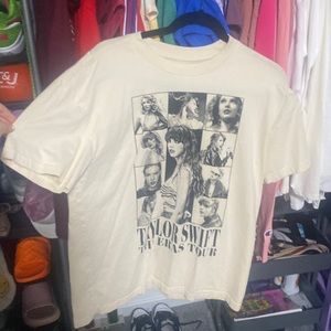 Taylor Swift Cream Graphic Tee